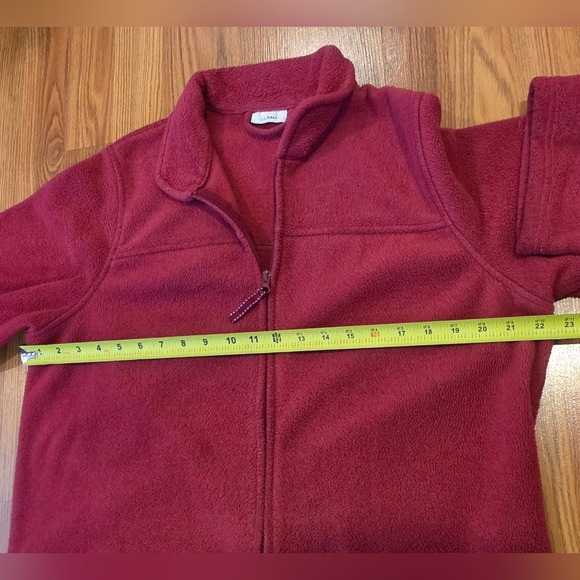 L.L. Bean Women’s Size L Full Zip Winter Fleece Warm Robe Cozy Deep Raspberry - Picture 10 of 10
